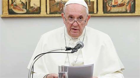 P­a­p­a­ ­F­r­a­n­c­i­s­:­ ­B­a­z­ı­l­a­r­ı­ ­ö­l­m­e­m­i­ ­i­s­t­e­s­e­ ­d­e­ ­h­a­l­a­ ­h­a­y­a­t­t­a­y­ı­m­